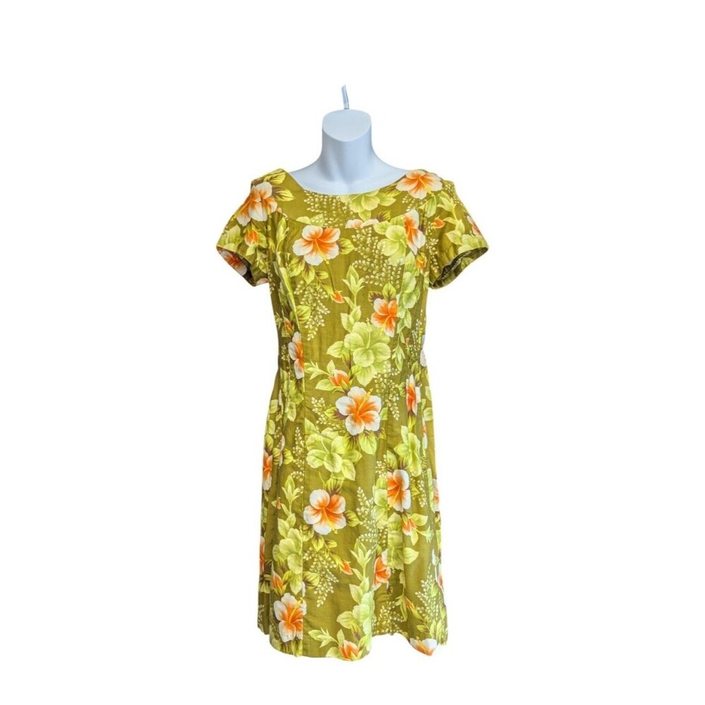 Vintage Hawaiian Floral Muumuu with Waterfall Ruffle